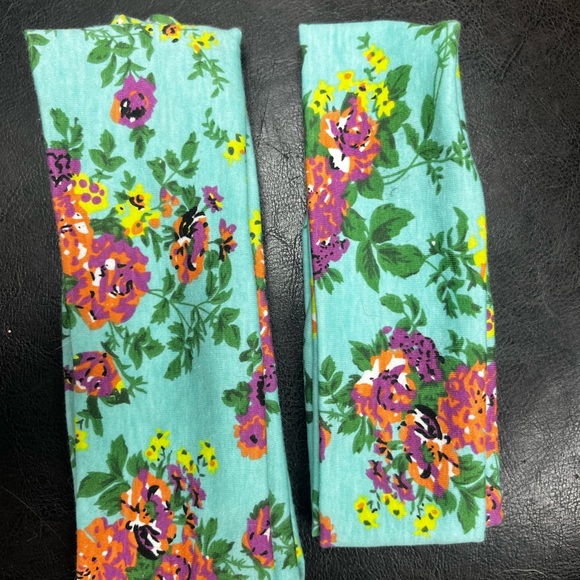 Mommy and me matching headbands - Picture 4 of 5